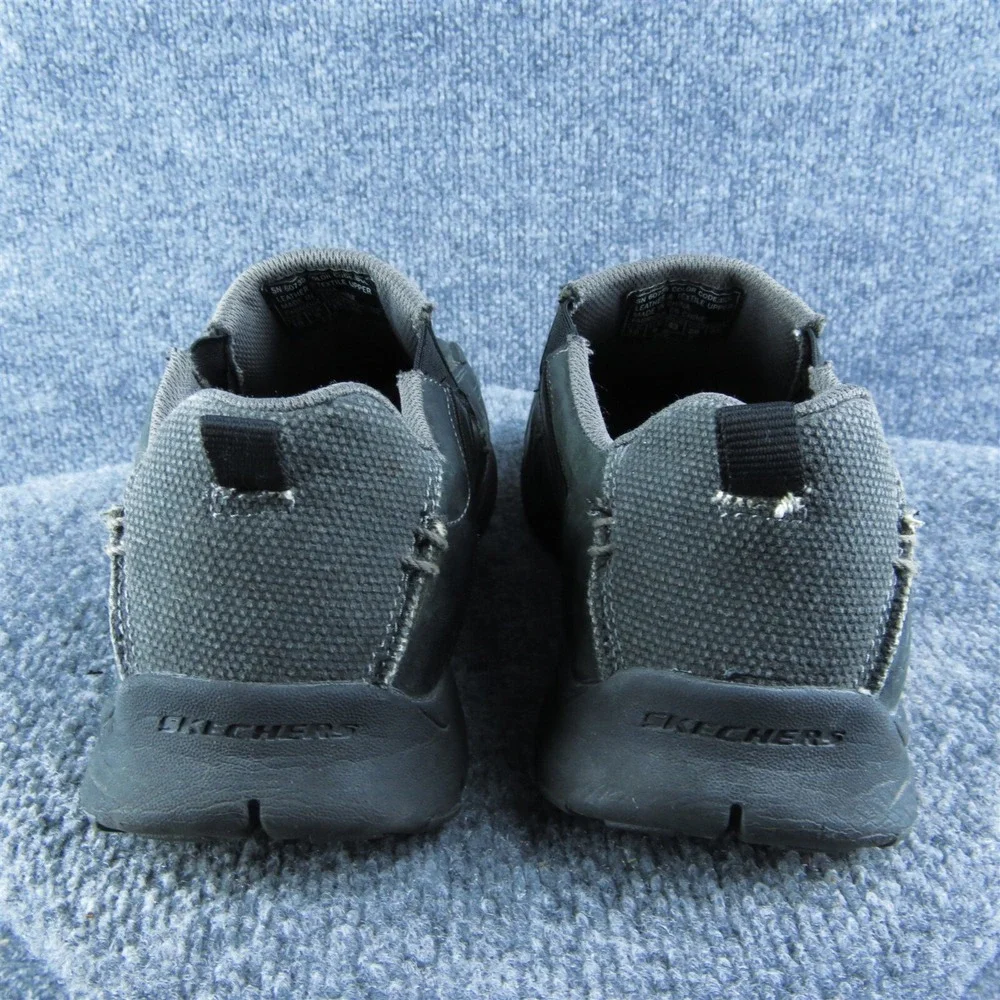 Skechers  Men Loafer Shoes Size 10 Medium Black Leather Slip‎ On